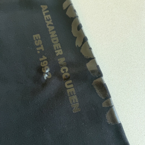 Alexander McQueen - BRAND NEW - logo - name print sweat pants - Picture 11 of 12